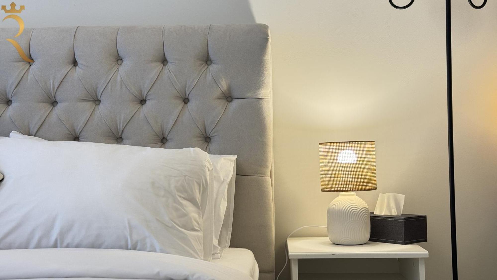 Solace Your Julphars Hidden Gem In Al Reem Apartment *